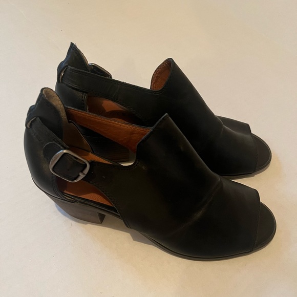 Lucky Brand peep toe booties boots black leather low heel size 37 - Picture 2 of 12